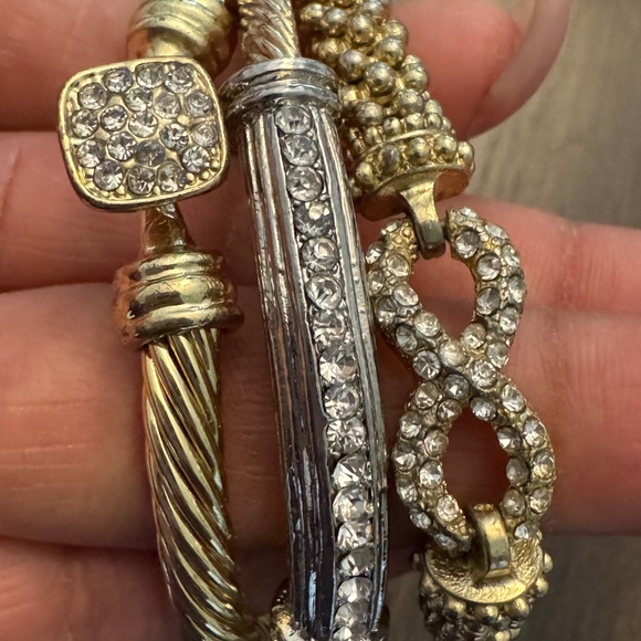 Elegant Gold and Silver Tone Bracelet Set - Picture 3 of 4